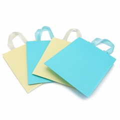 Wholesale Shopping Paper Bag With Customized Logo