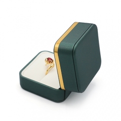 High-Grade PU Leather Ring Box With Gold Strap Decoration