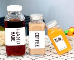 500 ML Clear Plastic Smoothie Bottles Juice Bottles with Lids, Ideal for storing Juice, Milk and Other Beverages