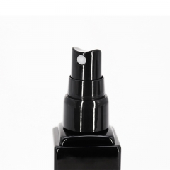 Luxury Black Square Cosmetic Spray Bottle , Plastic Fine Mist Spray Pump Bottle