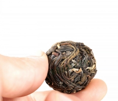 5-Year Aged Iceland Dragon Ball Handmade Raw Pu'er Tea 500g * Free Shipping