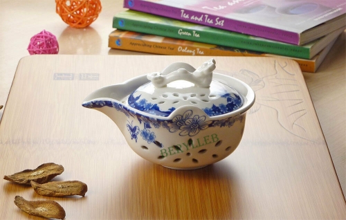 High Grade Ling Long White & Blue Gongfu Teacup Gaiwan w/t Infuser 150ml 5fl.oz * Free Shipping