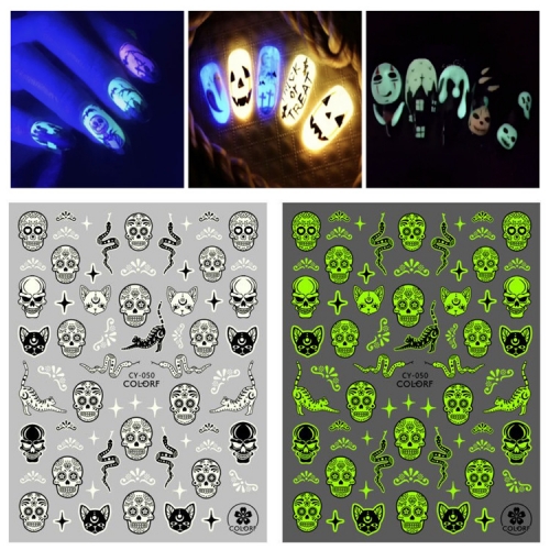 1Pcs 3D Luminous Effect Pumpkin Spider Halloween Halloween Glow Nail Art Decoration Nail Art Sticker Manicure Tips Tool