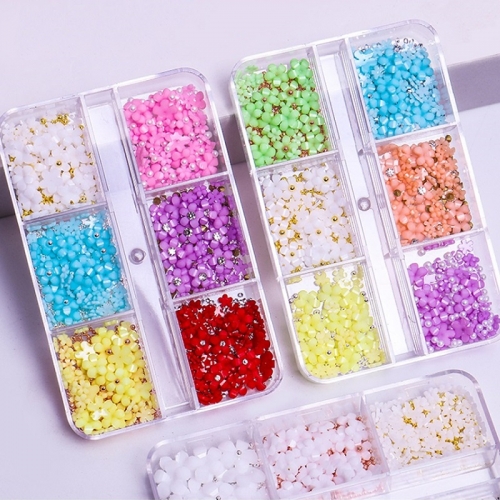 6Grids/box 3D Acrylic Flower Nail Art Decorations Mixed Size White Florets Charms Jewelry Gem Beads DIY Nails Design Accessories