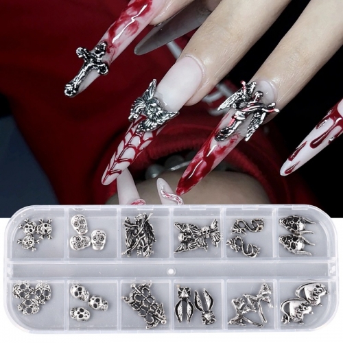 1Pcs Gothic Punk Style Nail Art Charms 3D Heart Cross Halloween Skull Love Chain Pendant Design Nail Decoration Accessories
