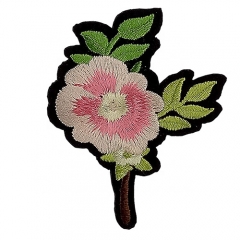 No MOQ manufacture pink flower embroidery patch