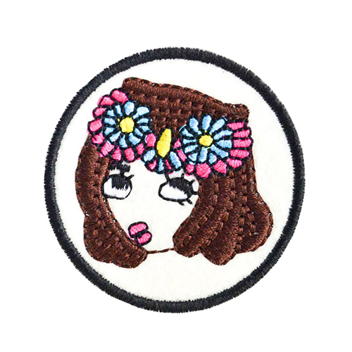 Supplier 2020 latest cute little girl custom embroidery patch