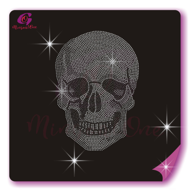Skull rhinestone transfer