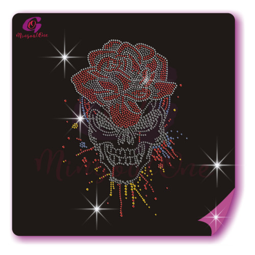 Skull rhinestone transfer