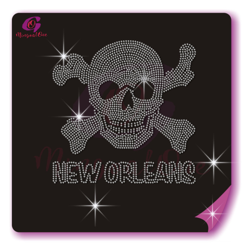 Skull rhinestone transfer