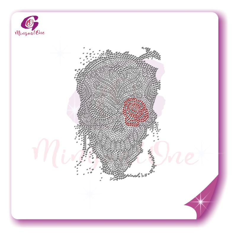 Skull rhinestone transfer