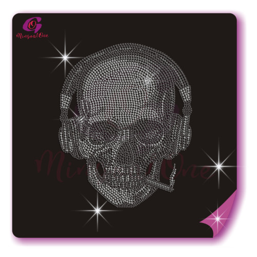 Skull rhinestone transfer