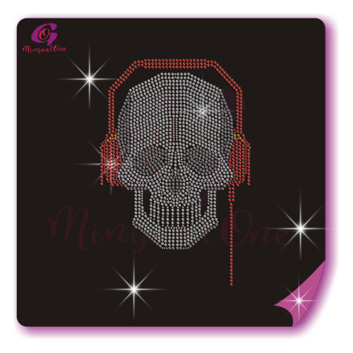 Skull rhinestone transfer