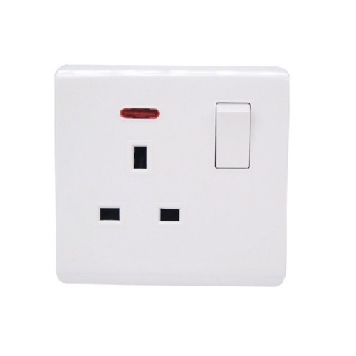 Marine Cabin Switch Socket 250V/13A | CZE2-2B-1Y