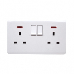 Marine Cabin Switch Socket 250V/13A | CZE2-2B-2Y