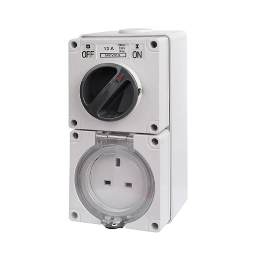 British Marine Cabin Switch Socket 250V 10A/16A | CZE-1K-1Y