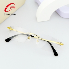 9801- Black Onyx Scorpion Screwless-Rimless 18K gold