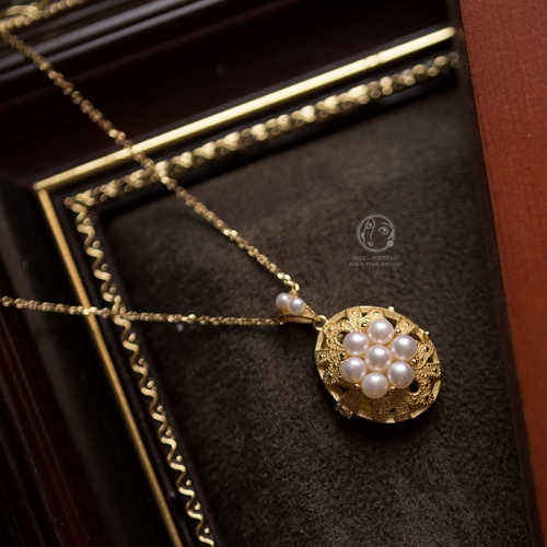 Antique box, necklace, 925 silver, gold plated with freshwater pearl and cubic zirconia