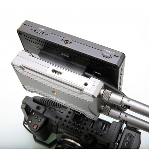 DF-NPF3 D-Tap to Dual-Side Sony NPF Dummy Battery