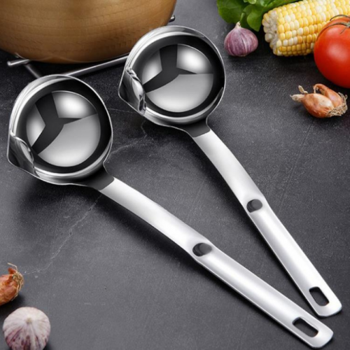 304 stainless steel grease spoon oil filter colander household oil skimming soup artifact oil soup separator to oil drain spoon