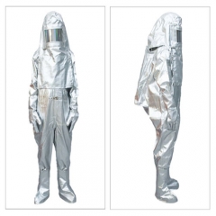 Aluminized aramid fabric for gloves and fire suits