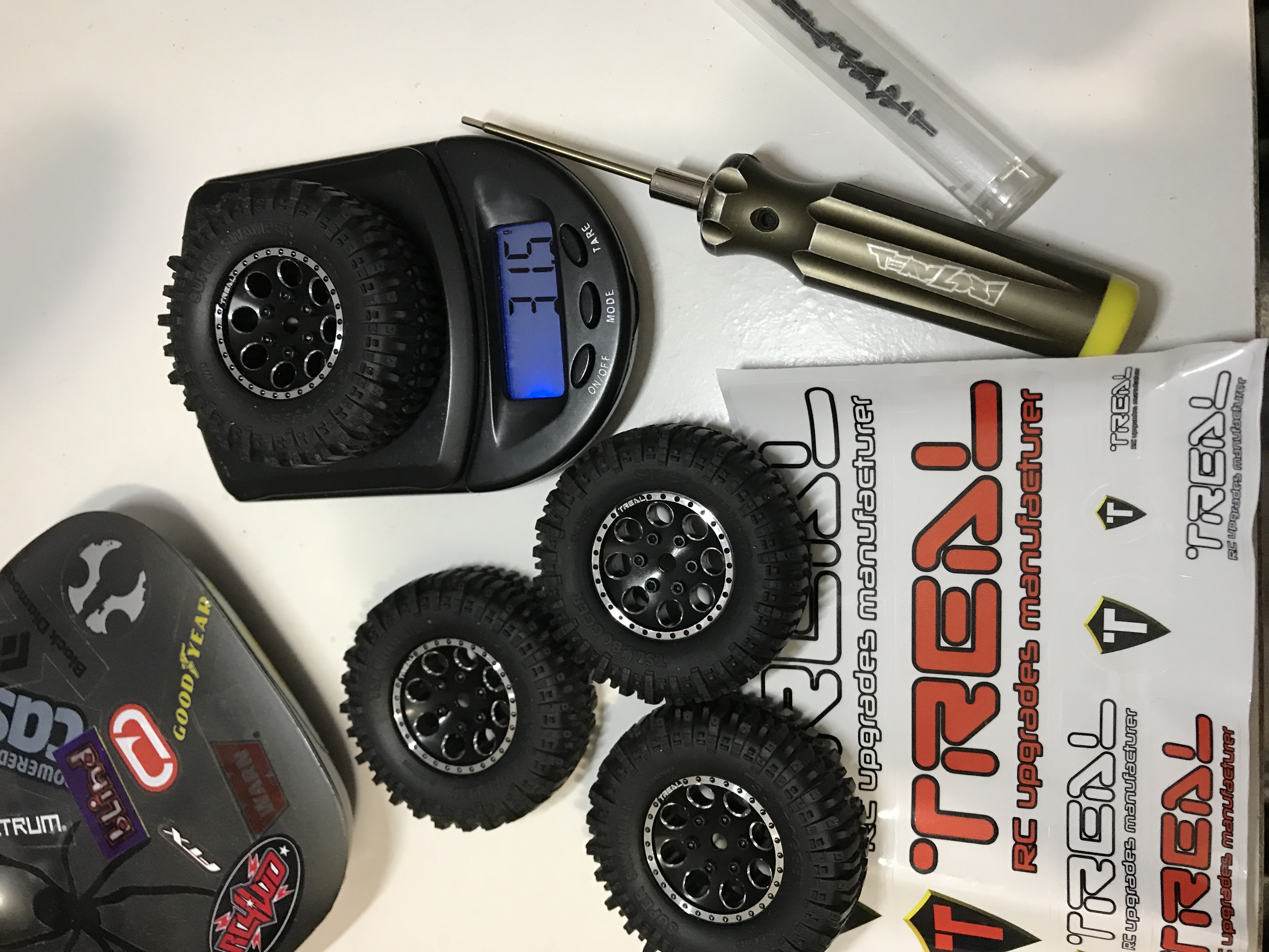 BrewJa Jante de Roue Beadlock de 1.0 Pouces, moyeu en Acier estampé à Plat  Profond for Voiture à chenilles axiale RC 1/18 1/24 SCX24 AX24 TRX4M