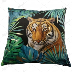 Print velvet cushion