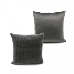 Yarn-dyed Cushion