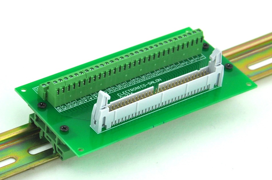 ELECTRONICS-SALON IDC60 Header Interface Module with Simple DIN Rail Mounting feet.