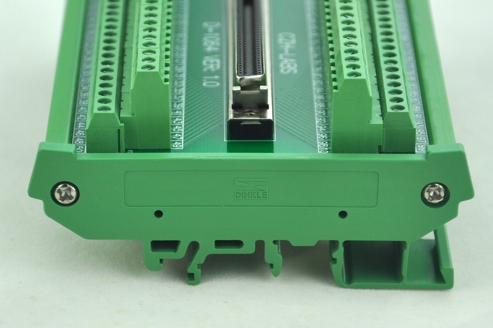 CZH-LABS DIN Rail Mount 100-pin 0.05" Mini D Ribbon/MDR Female Interface Module, SCSI.