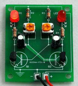 ELECTRONICS-SALON Adjustable Transistor Astable Multivibrator Circuit Learn Kit, LED Flashing, Practical Soldering Project Kit.