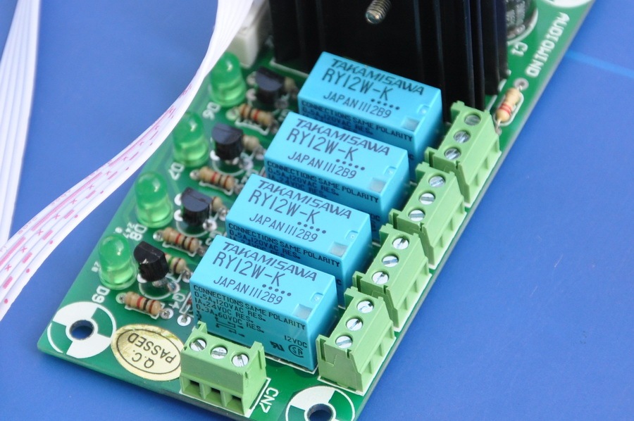 AUDIOWIND Audio Input Selector Relay Board, With 12V regulator.