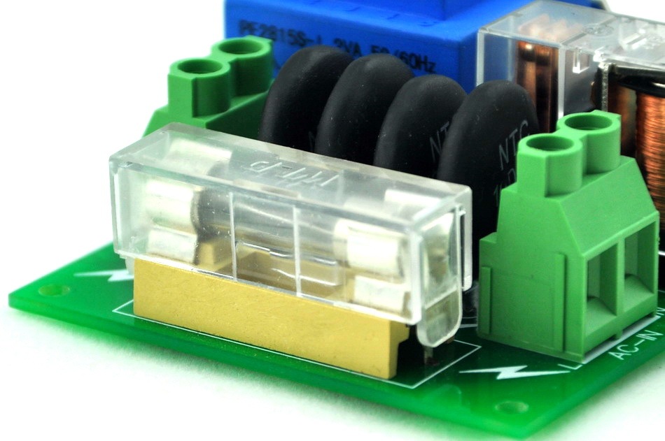 ELECTRONICS-SALON 115Vac Mains Power ON Delay Soft-start Protection Module, with 12 Vdc Regulator.