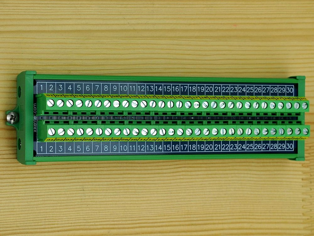 30 Position 24Amp/400V Screw Terminal Block Distribution Module (Screw Mount)