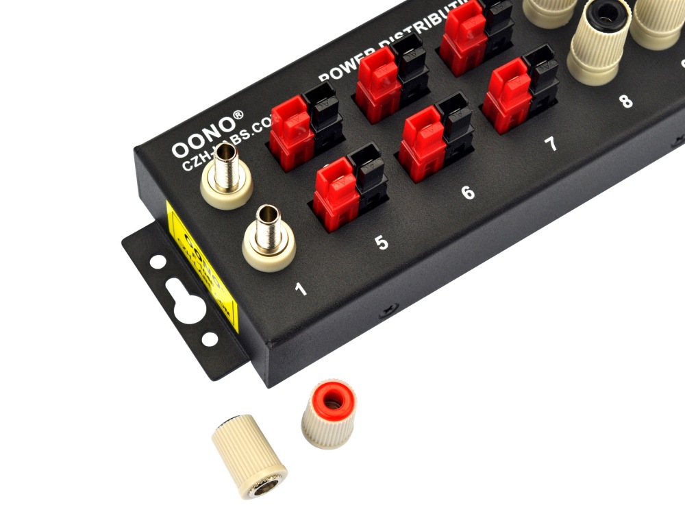 F-1048 Banana Jack and Powerpole 10 Outlet Power Distribution Strip Box