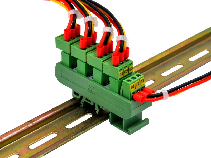 Slim DIN Rail Mount 10A/300V 5x3 Position Pluggable Screw Terminal Block Distribution Module