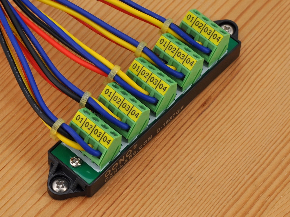 16Amp 300V 4x5 Position Terminal Block Distribution Module. OONO D-1657GP