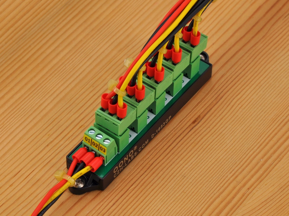 16Amp 300V 3x6 Position Pluggable Terminal Block Distribution Module. OONO D-1653GP