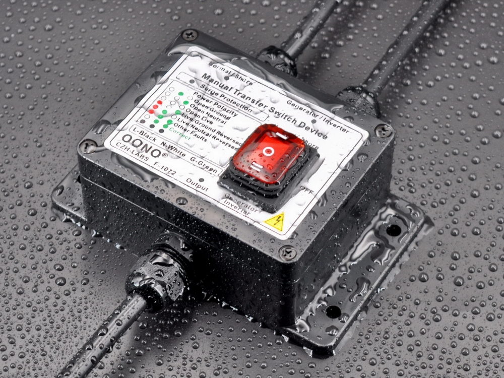 Manual Transfer Switch, AC120V 15Amp, with Surge Protection and Power Polarity Monitoring, for Generator, Inverter, Solar. OONO F-1072