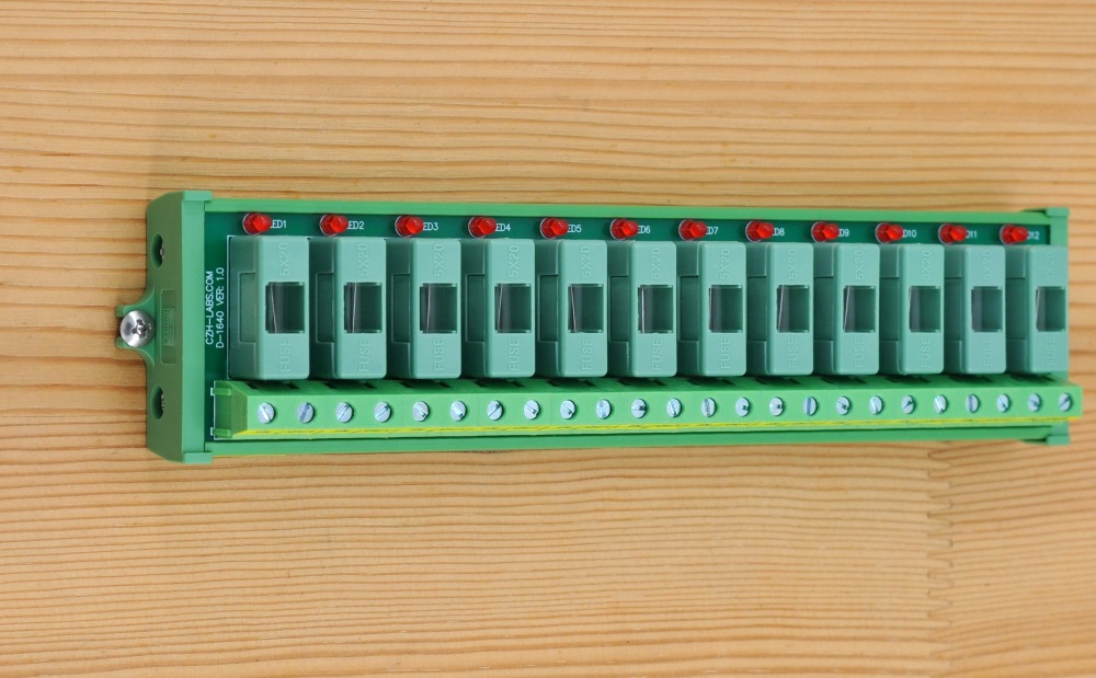 Screw Mount DC 5 - 50V 12 Channel Fuse Module, OONO D-1640DP