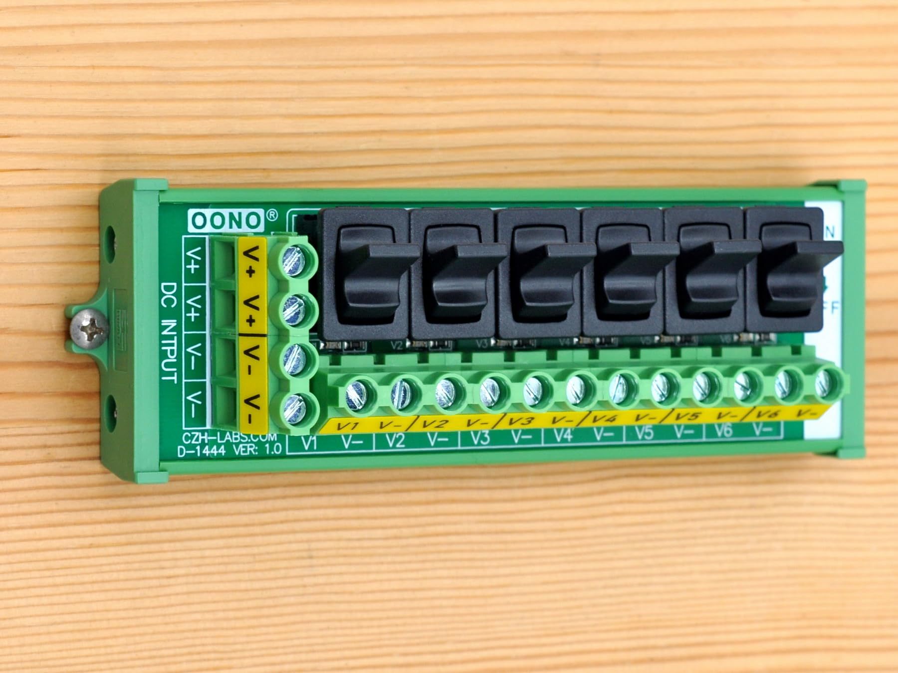 Screw Mount 6 Channel Paddle Rocker Switch DC Power Distribution Strip Module
