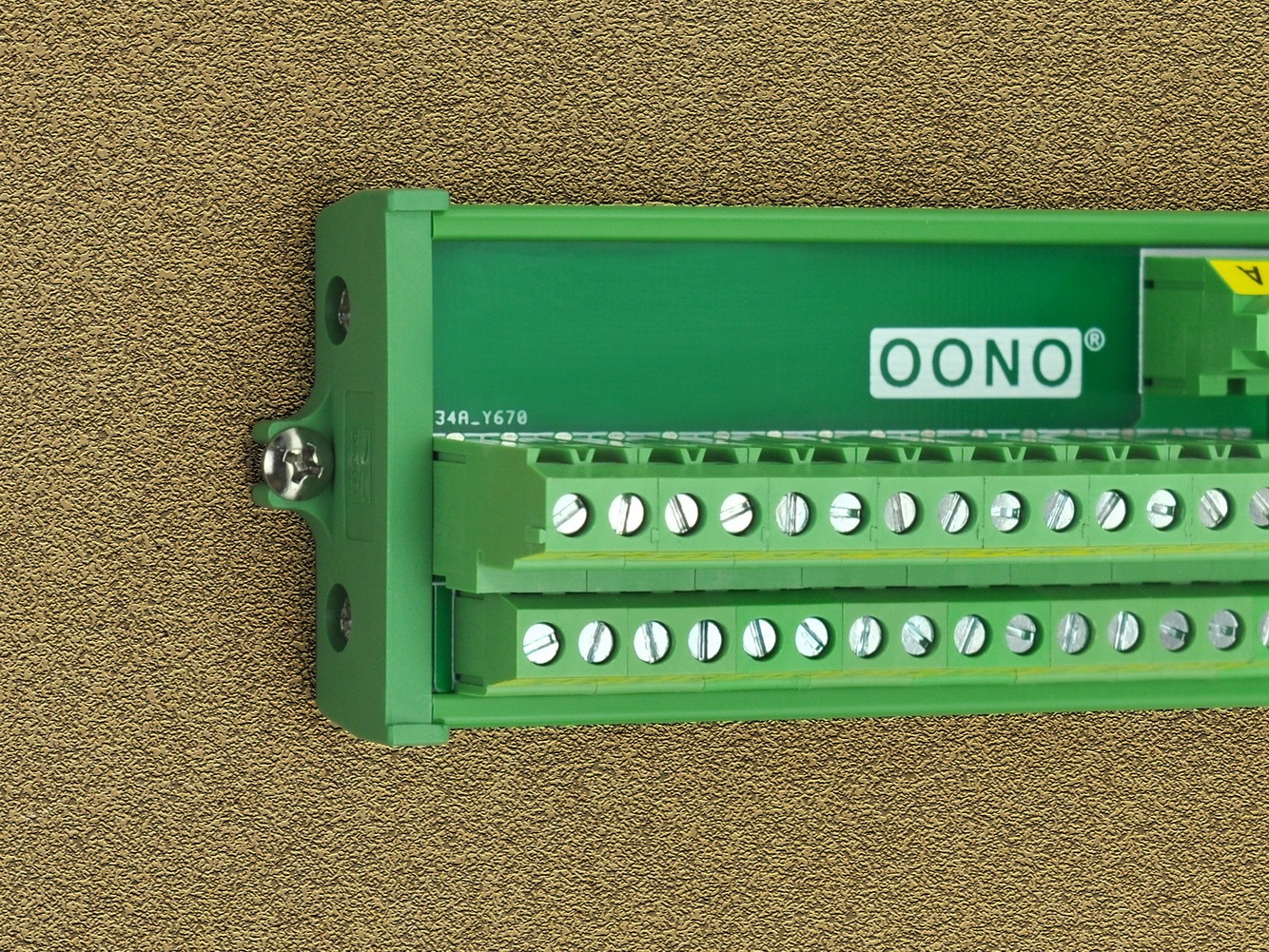 Screw Mount 2x32 Position Screw Terminal Block Power Distribution Module