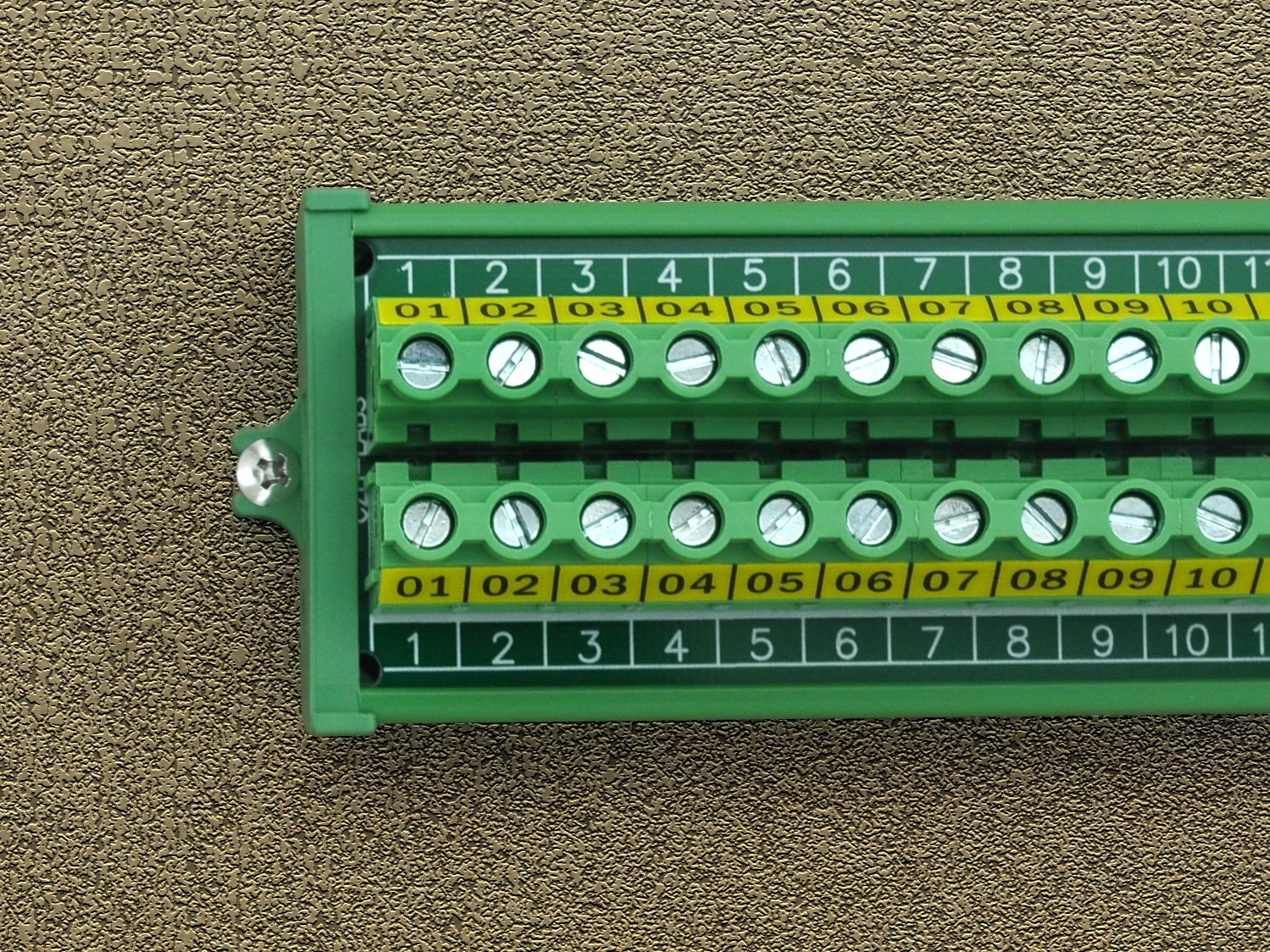 Screw Mount 30A/300V 20 Position Screw Terminal Block Distribution Module