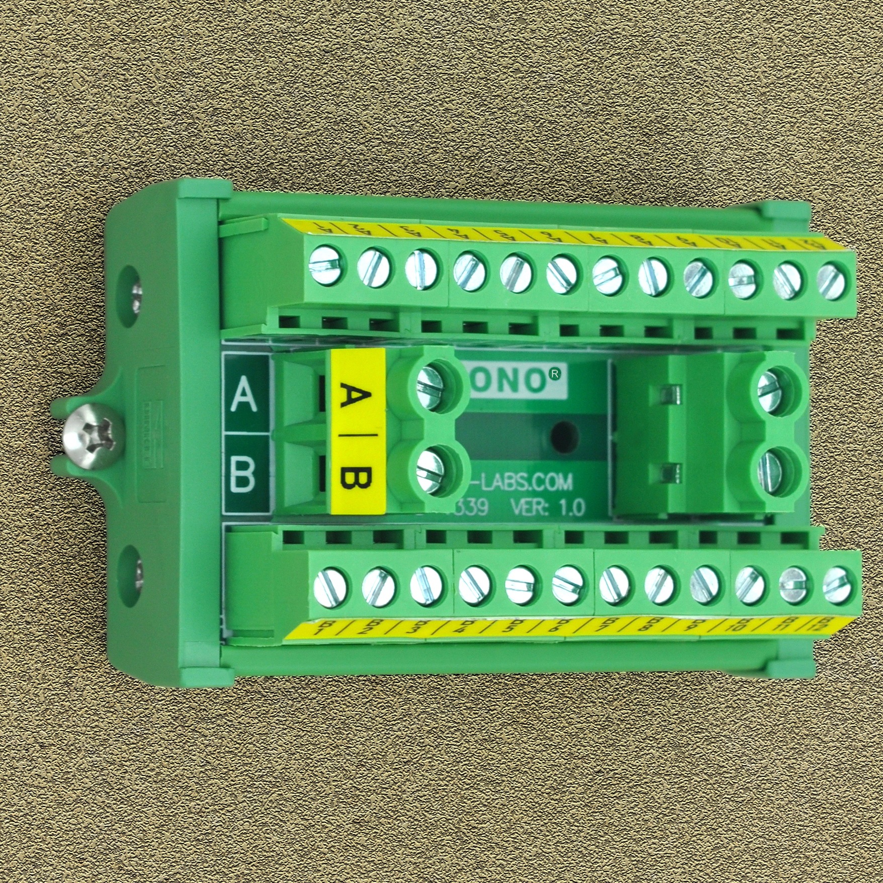 OONO Screw Mount 30A/300V 2x12 Position Terminal Block Distribution Module.