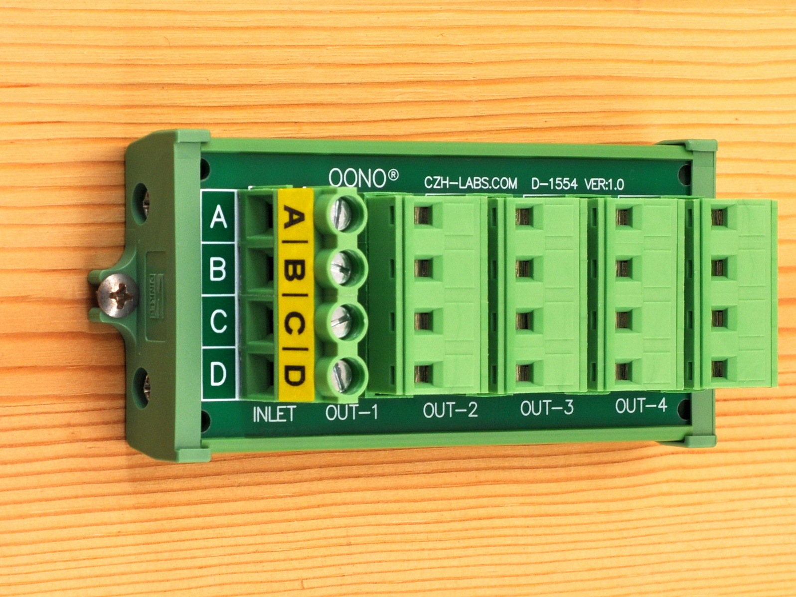 Screw Mount 30A/300V 4x4 Position Pluggable Terminal Block Distribution Module, OONO D-1554P