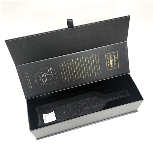 Venta al por mayor logotipo personalizado impreso hecho plegable negro magnético té eco amistoso cartón vino papel caja de regalo