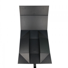 250*180*100 mm Magnetic Closure Folding Packaging Box
