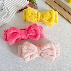 Bow Tie Makeup Headband Set