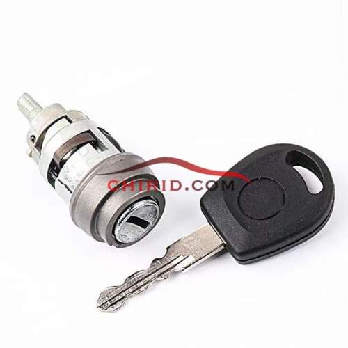 VW Jetta ignition lock with logo on the key