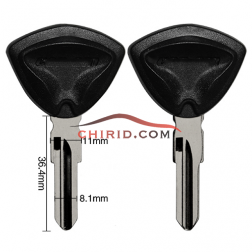 T-riumph motorcycle key with left blade  Please choose which color you need?